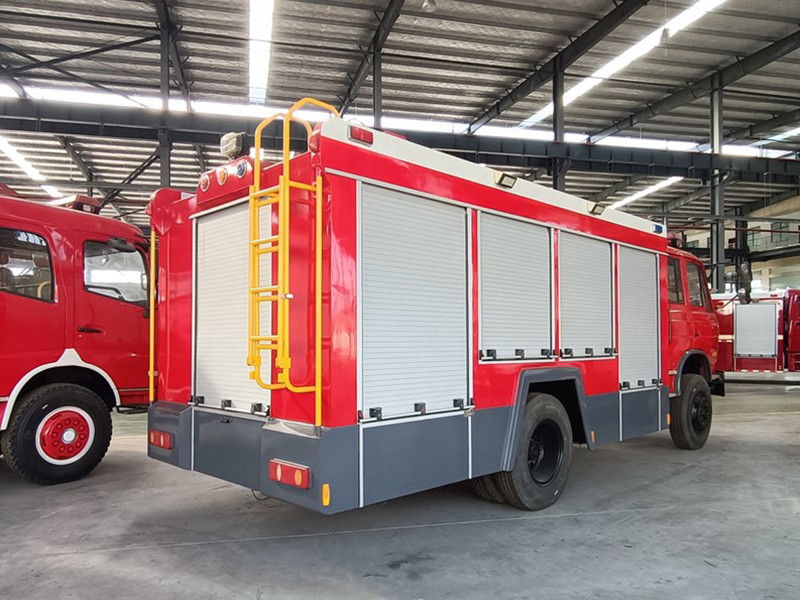 出口東風(fēng)145不上戶底盤